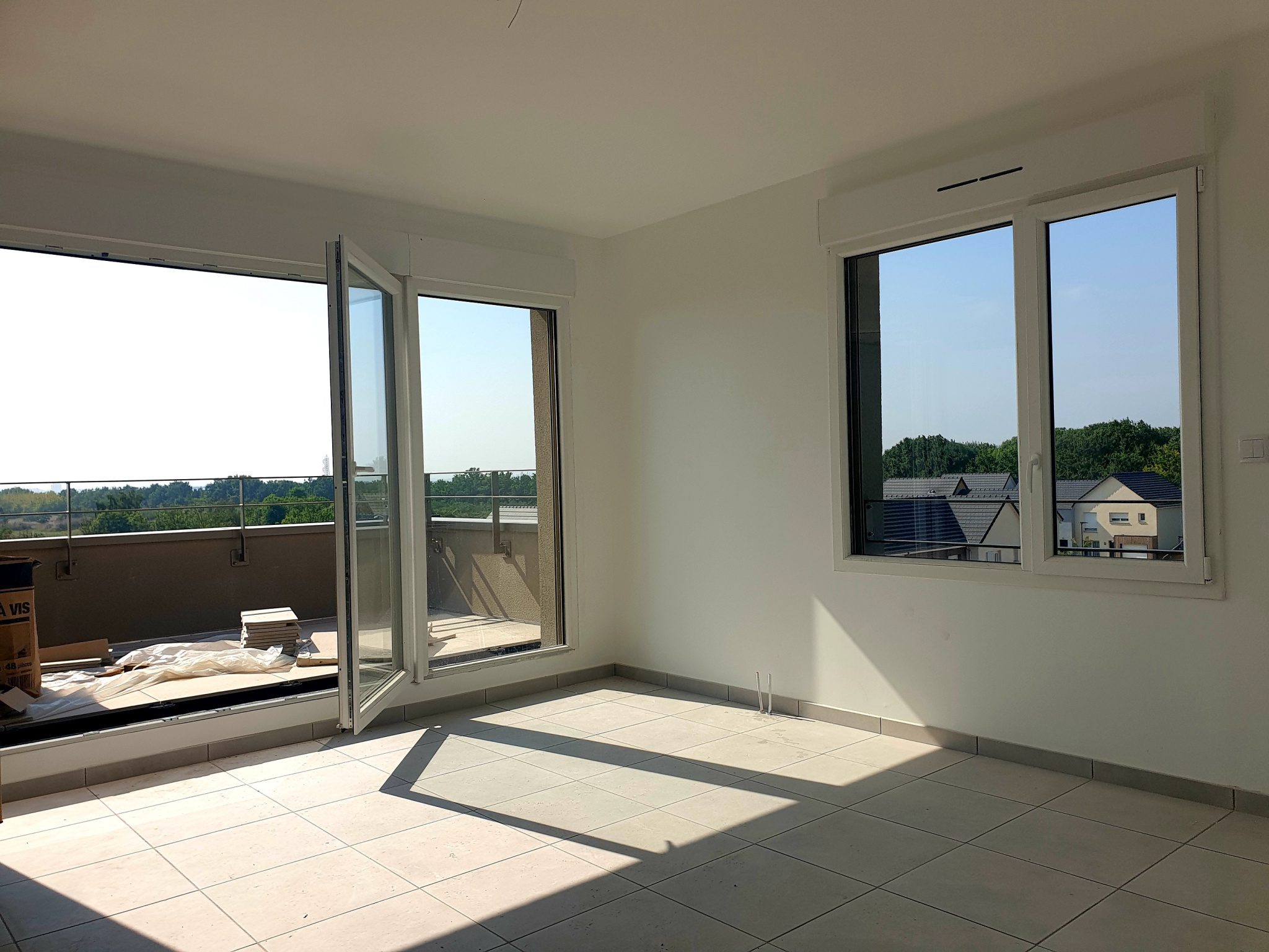 Appartement 3 pièces - 68m² - COLOMBELLES