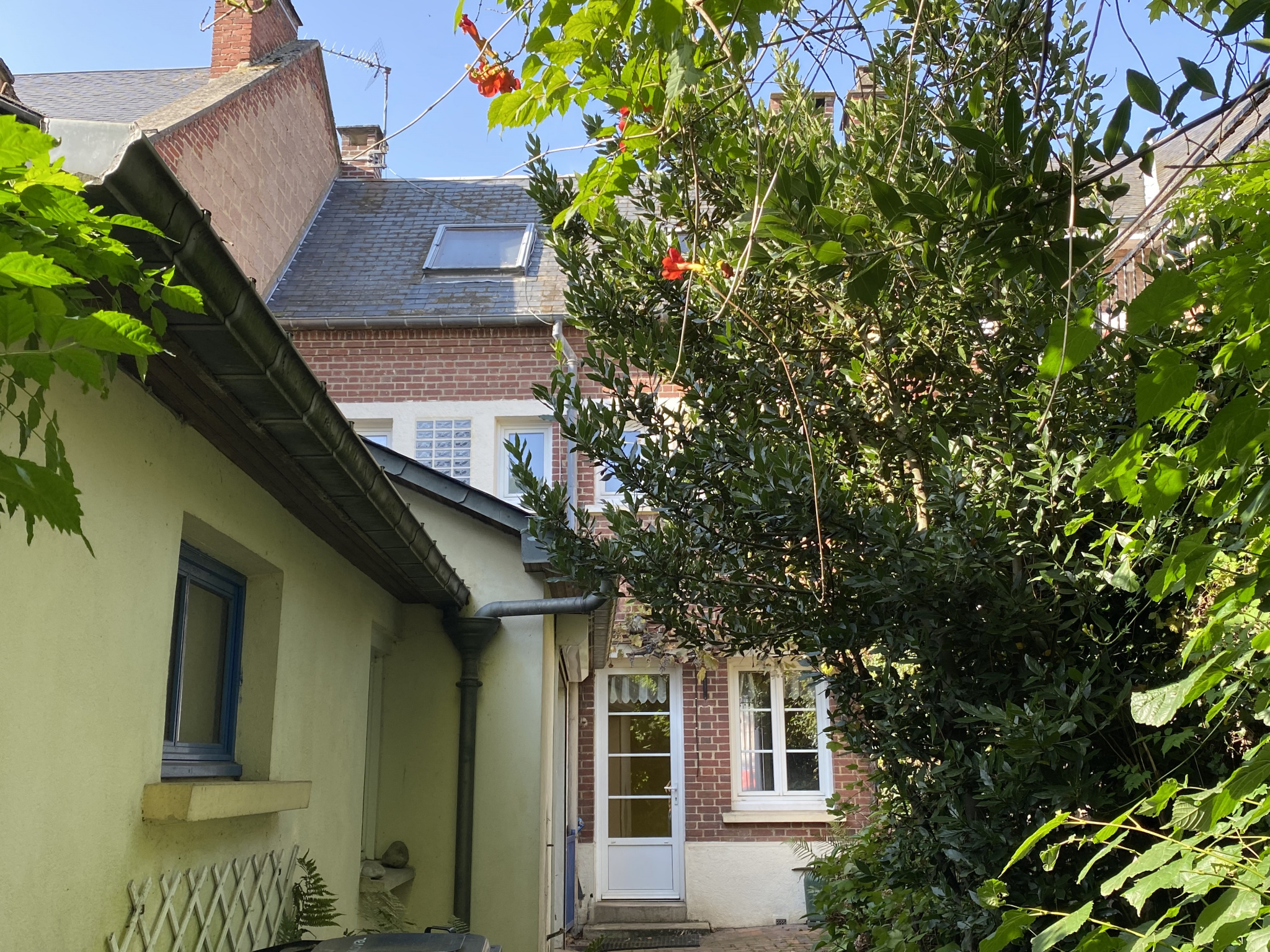 Maison 6 pièces - 86m² - POIX DE PICARDIE