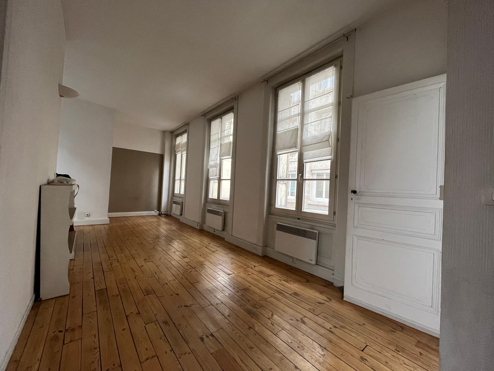 Appartement 2 pièces - 42m² - ST ETIENNE