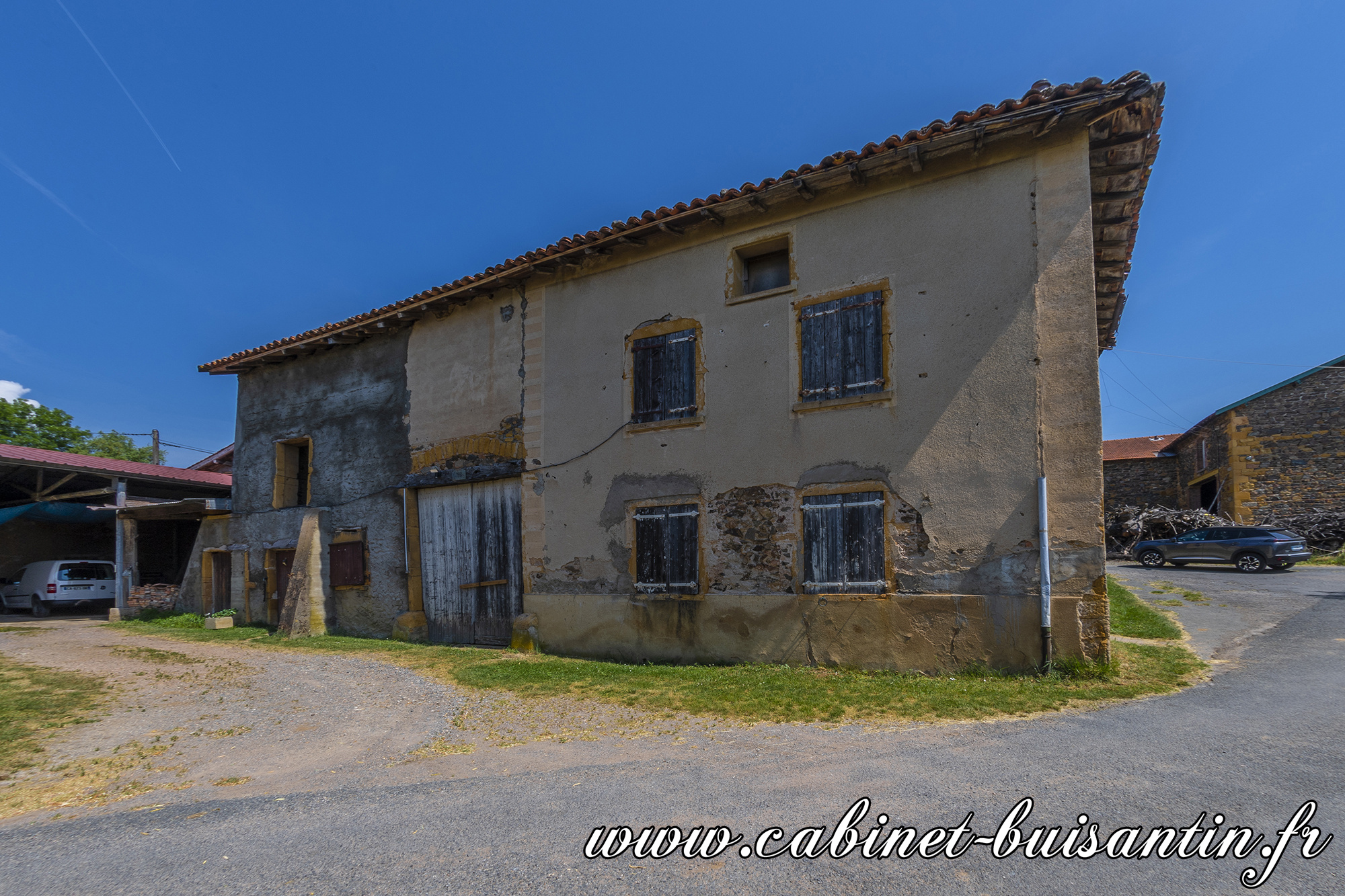 Maison 4 pièces - 101m² - LE BOIS D OINGT