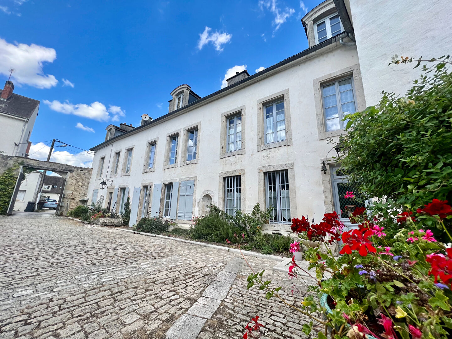 Maison 14 pièces - 450m²