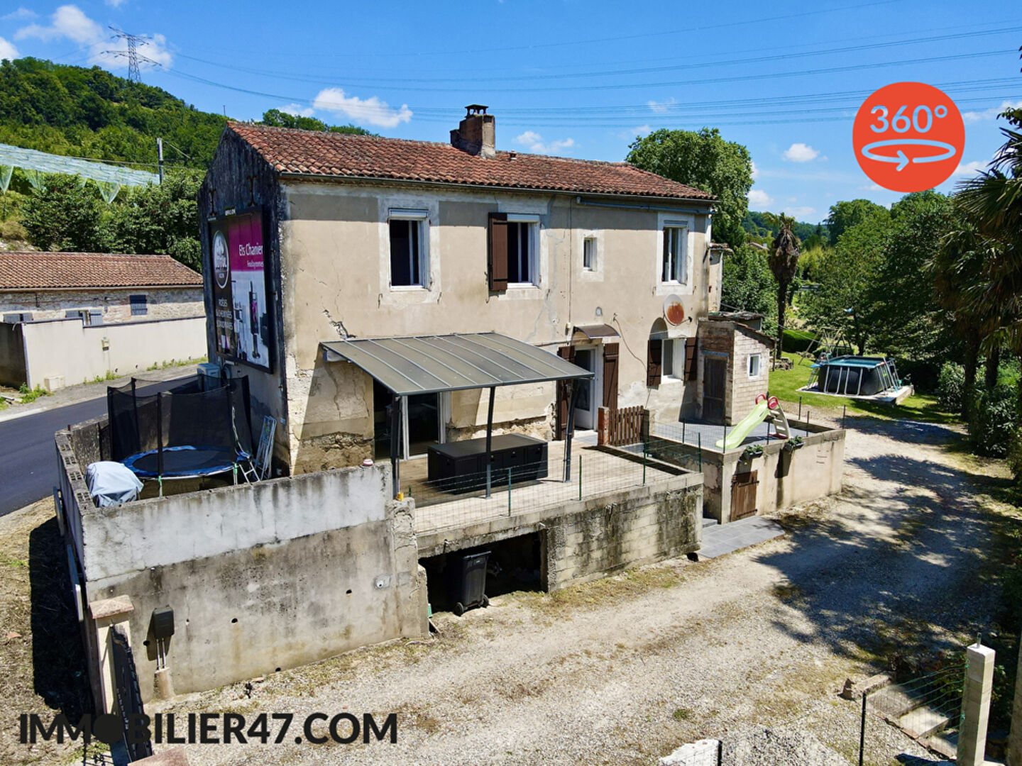 Maison 4 pièces - 106m² - CLERMONT DESSOUS