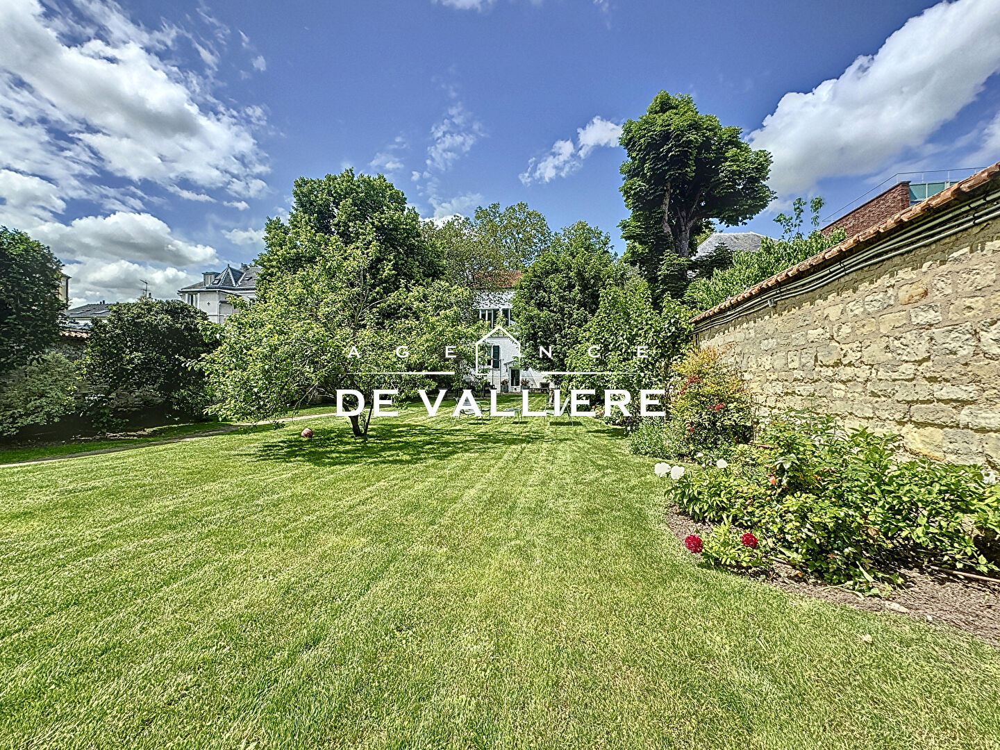 Maison 10 pièces - 290m² - RUEIL MALMAISON