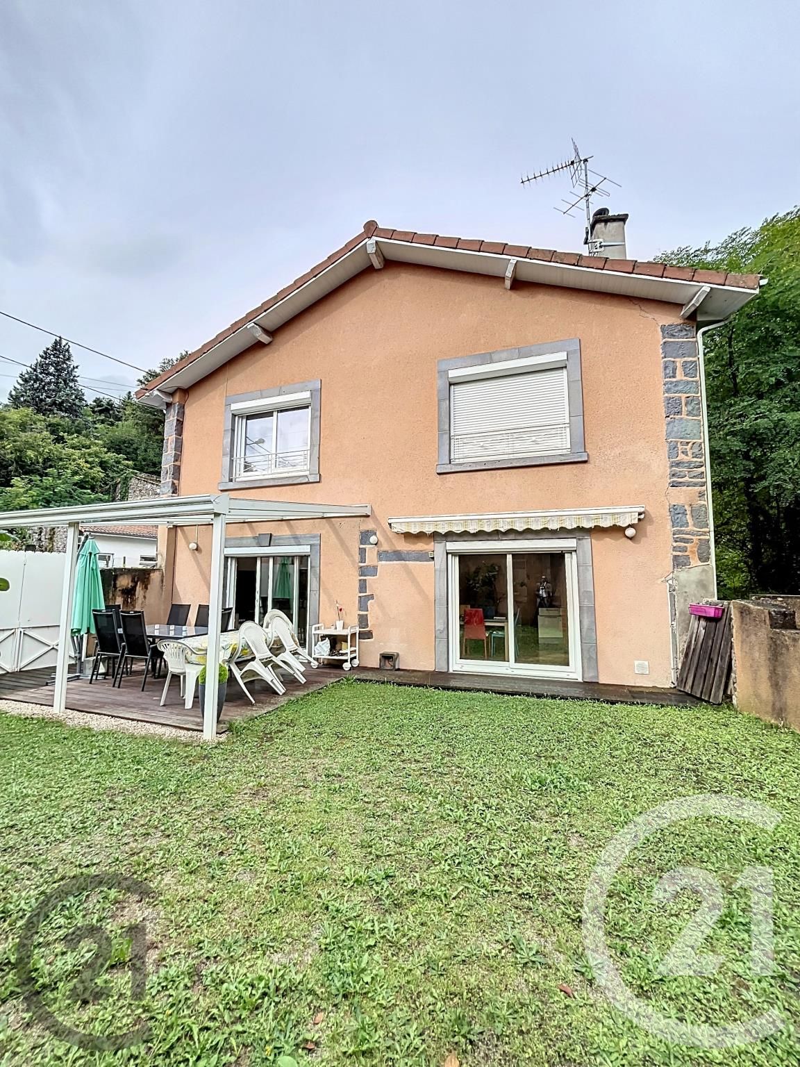 Maison 5 pièces - 124m² - VOLVIC