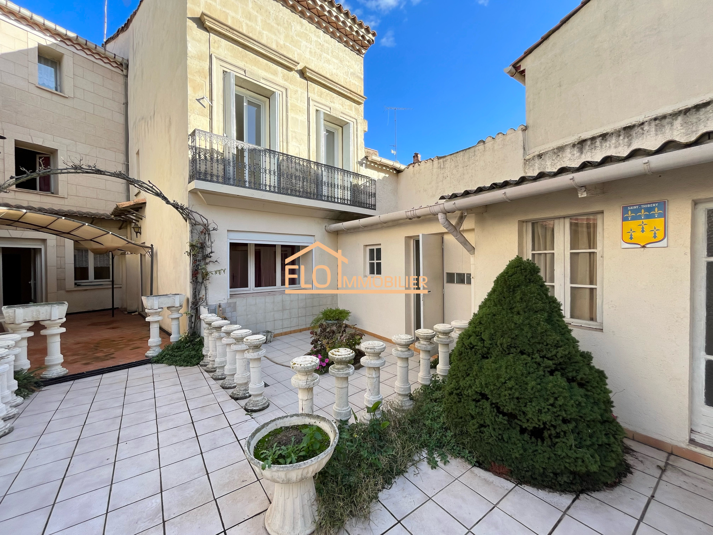 Maison 6 pièces - 185m² - ST THIBERY