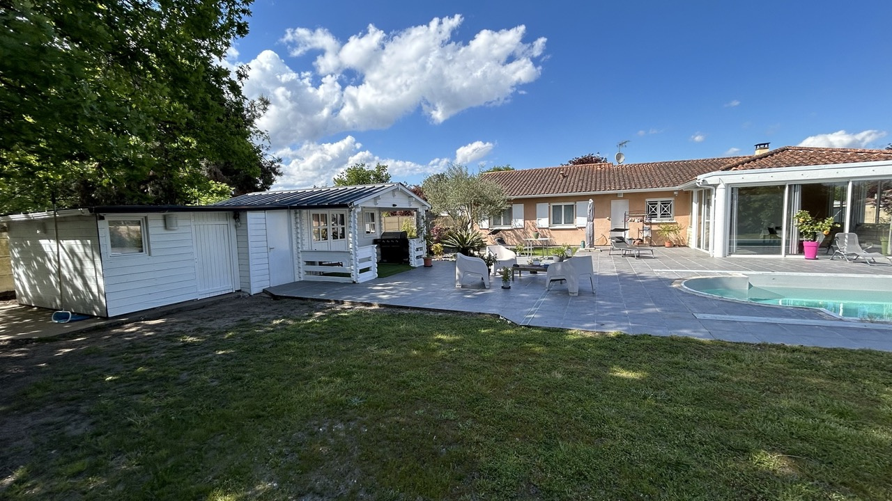 Maison 6 pièces - 151m² - PAREMPUYRE