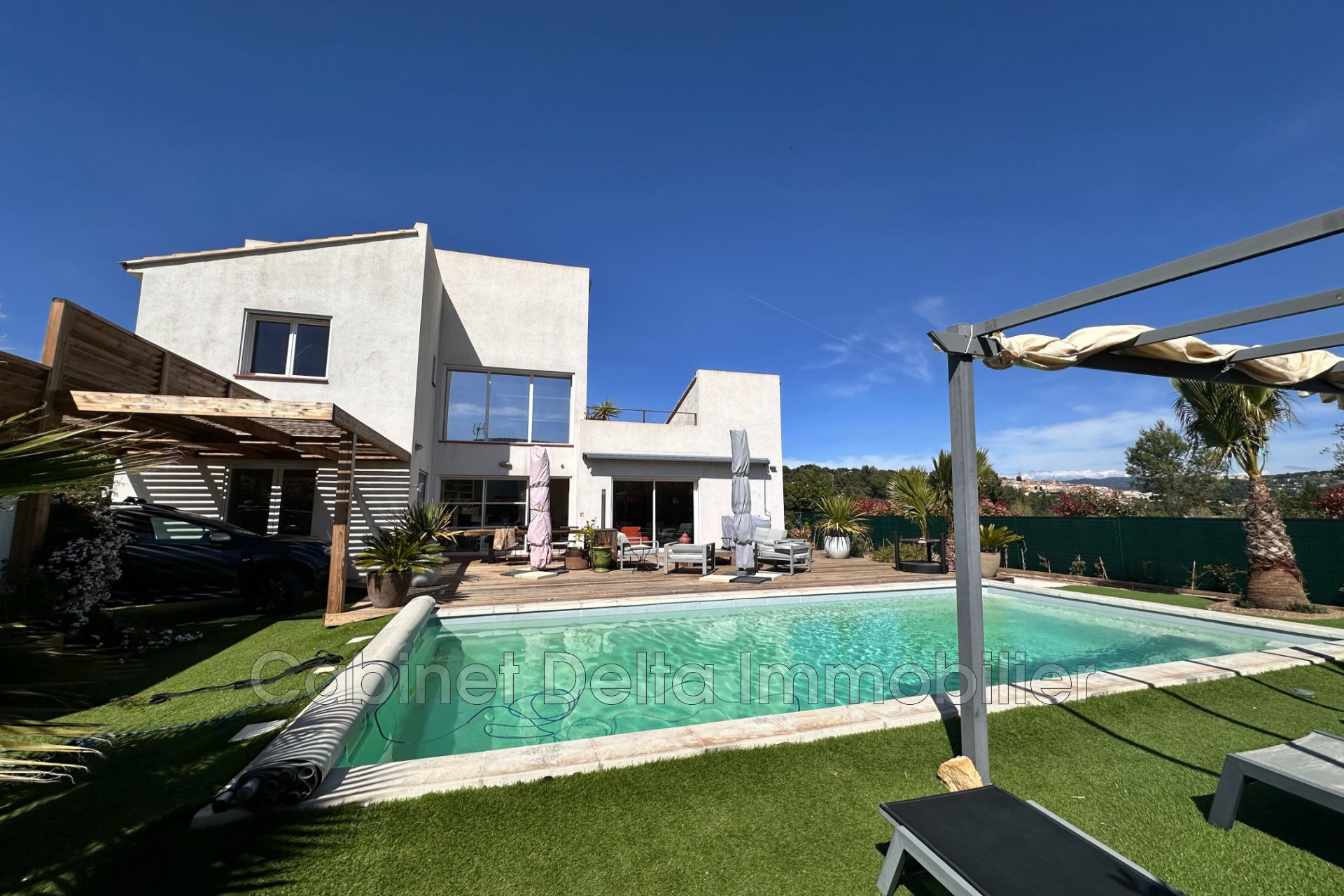 Maison 5 pièces - 150m² - LA CADIERE D AZUR