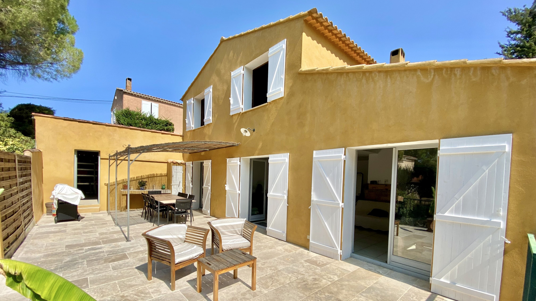 Maison 4 pièces - 100m² - LE CASTELLET