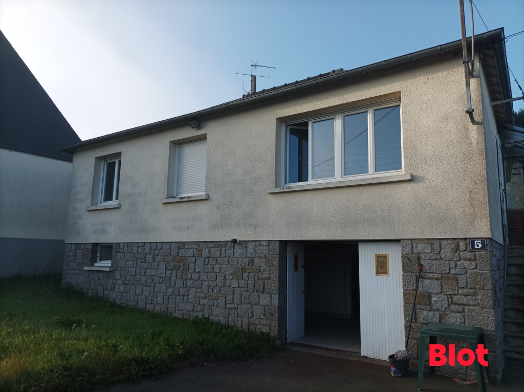 Maison 5 pièces - 62m² - FOUGERES