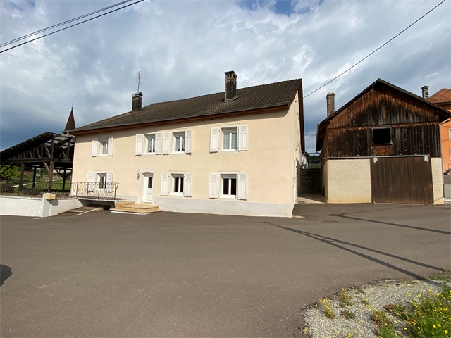 Maison 7 pièces - 224m²