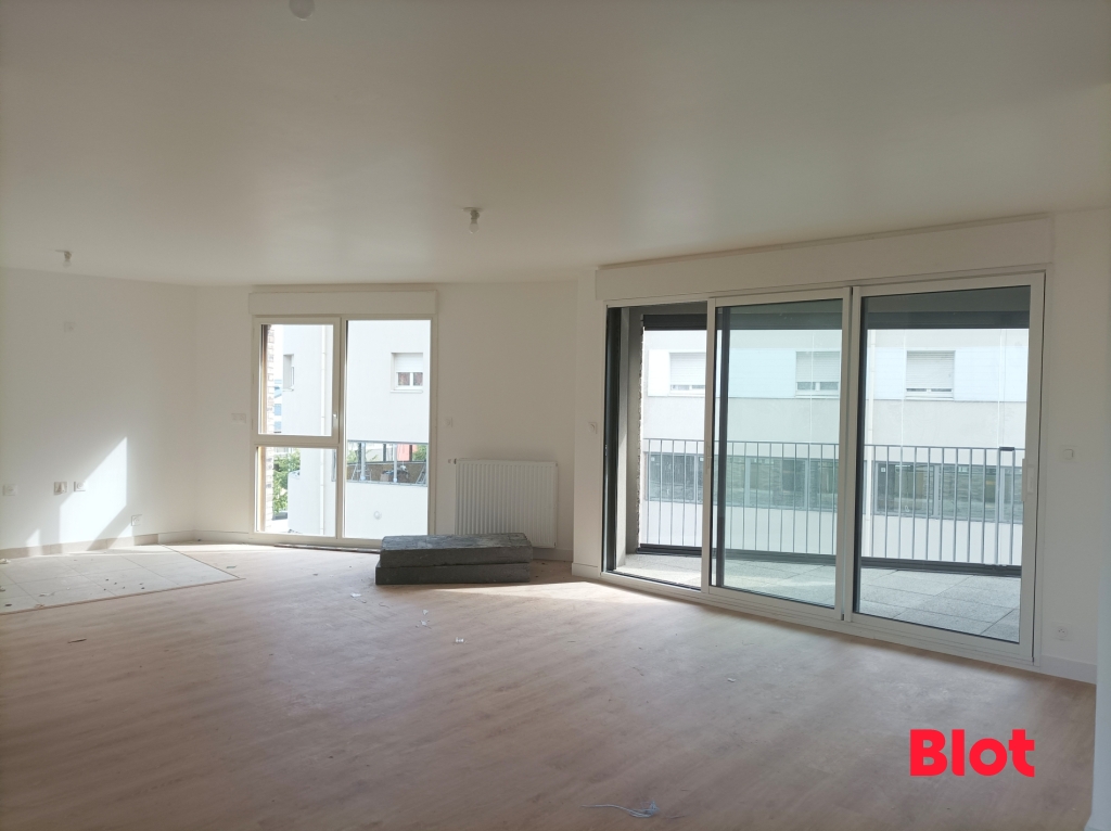 Appartement 3 pièces - 81m² - ST MALO