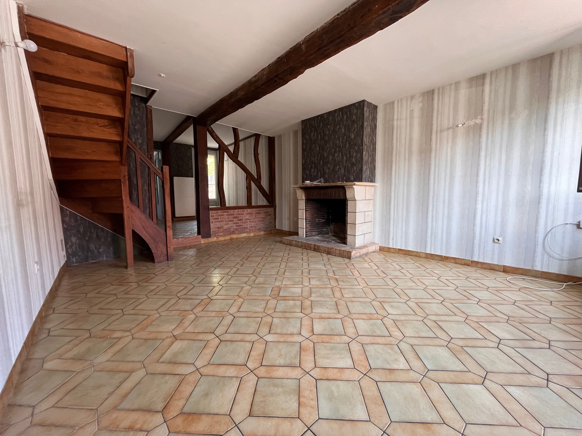 Maison 5 pièces - 81m² - ABBEVILLE