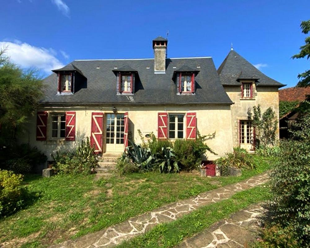 Maison 10 pièces - 205m² - LANOUAILLE