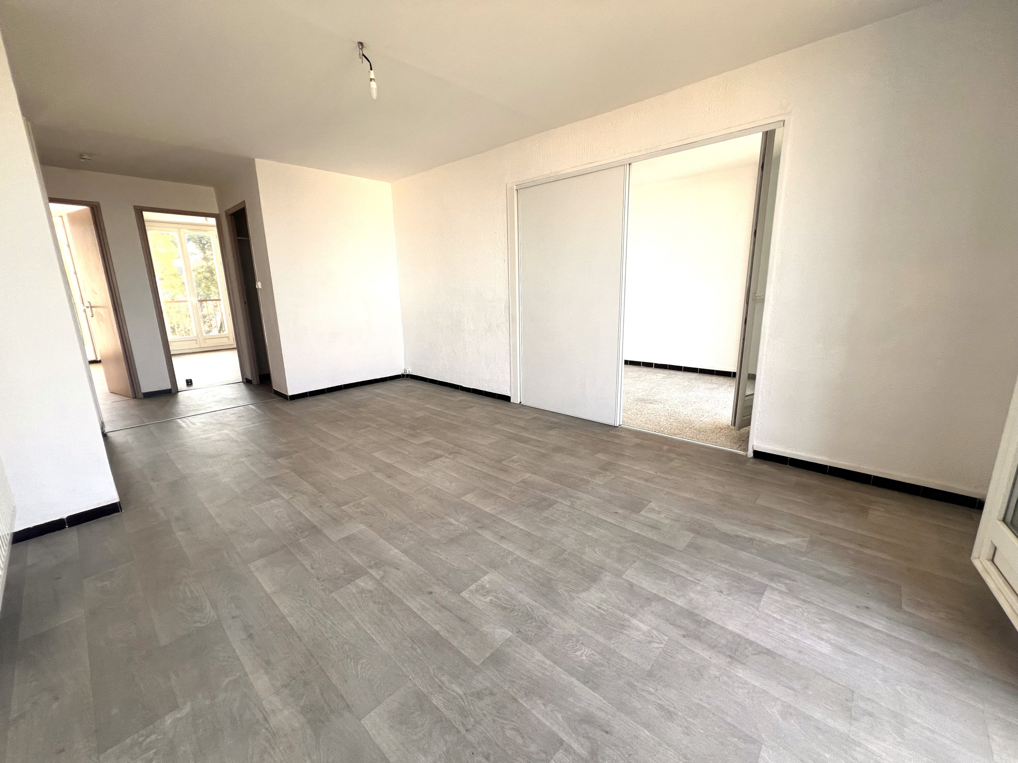 Appartement 4 pièces - 66m² - MARSEILLE  - 13ème