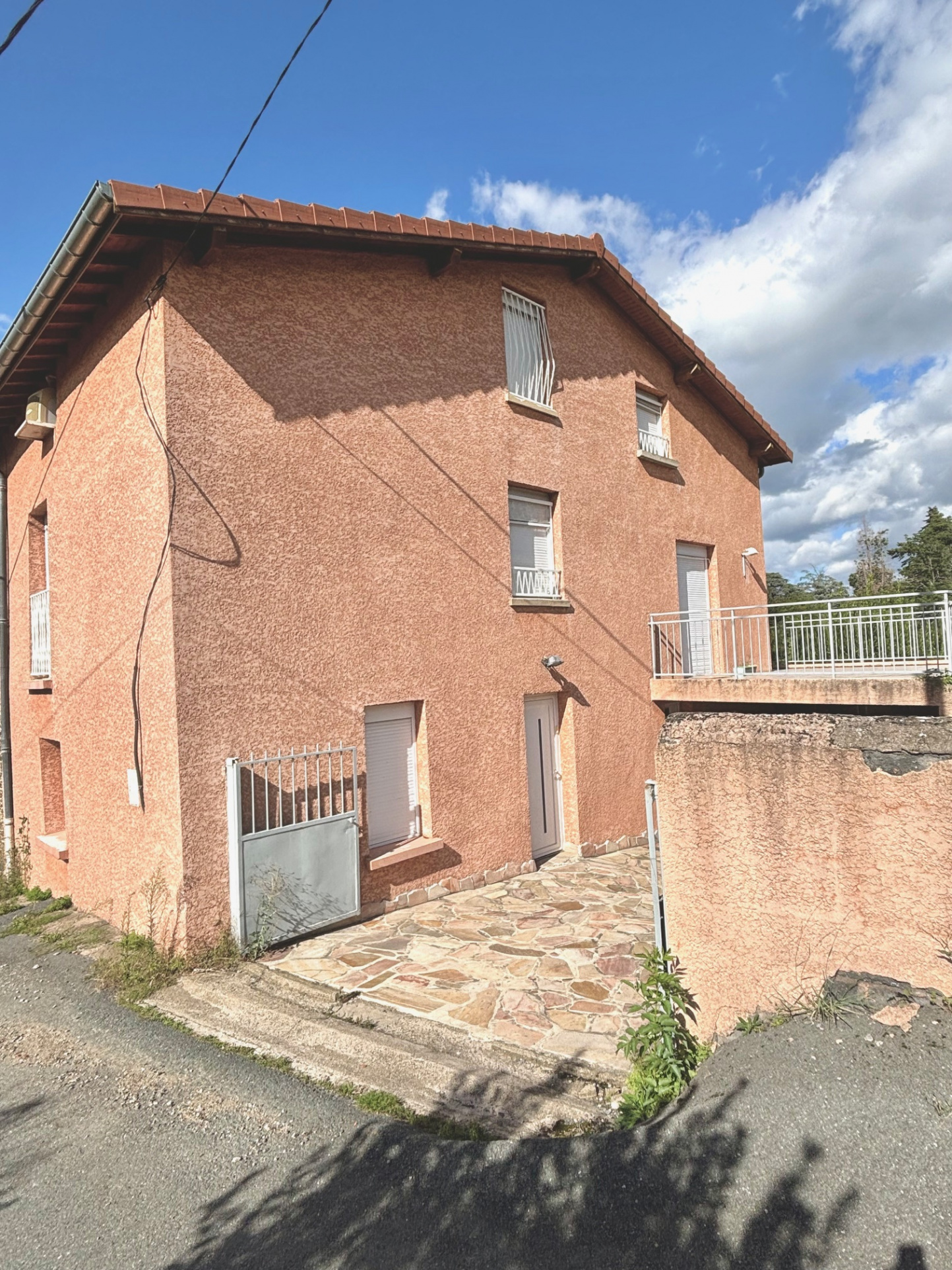 Maison 5 pièces - 117m² - ST CHAMOND