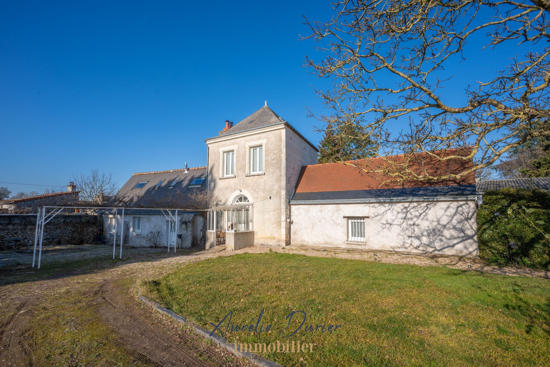 Maison 7 pièces - 200m² - AZAY SUR CHER