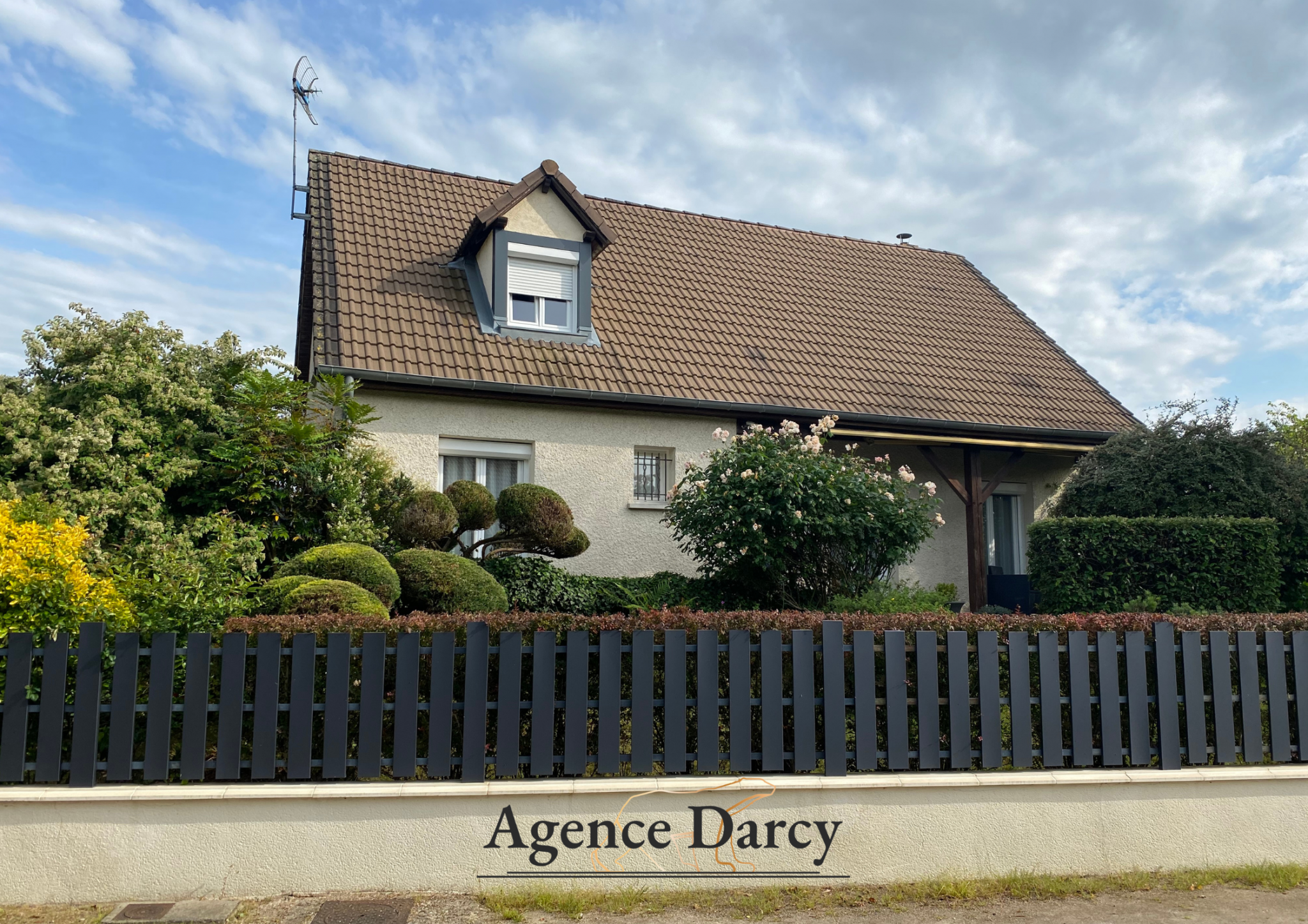 Maison 7 pièces - 150m² - AISEREY