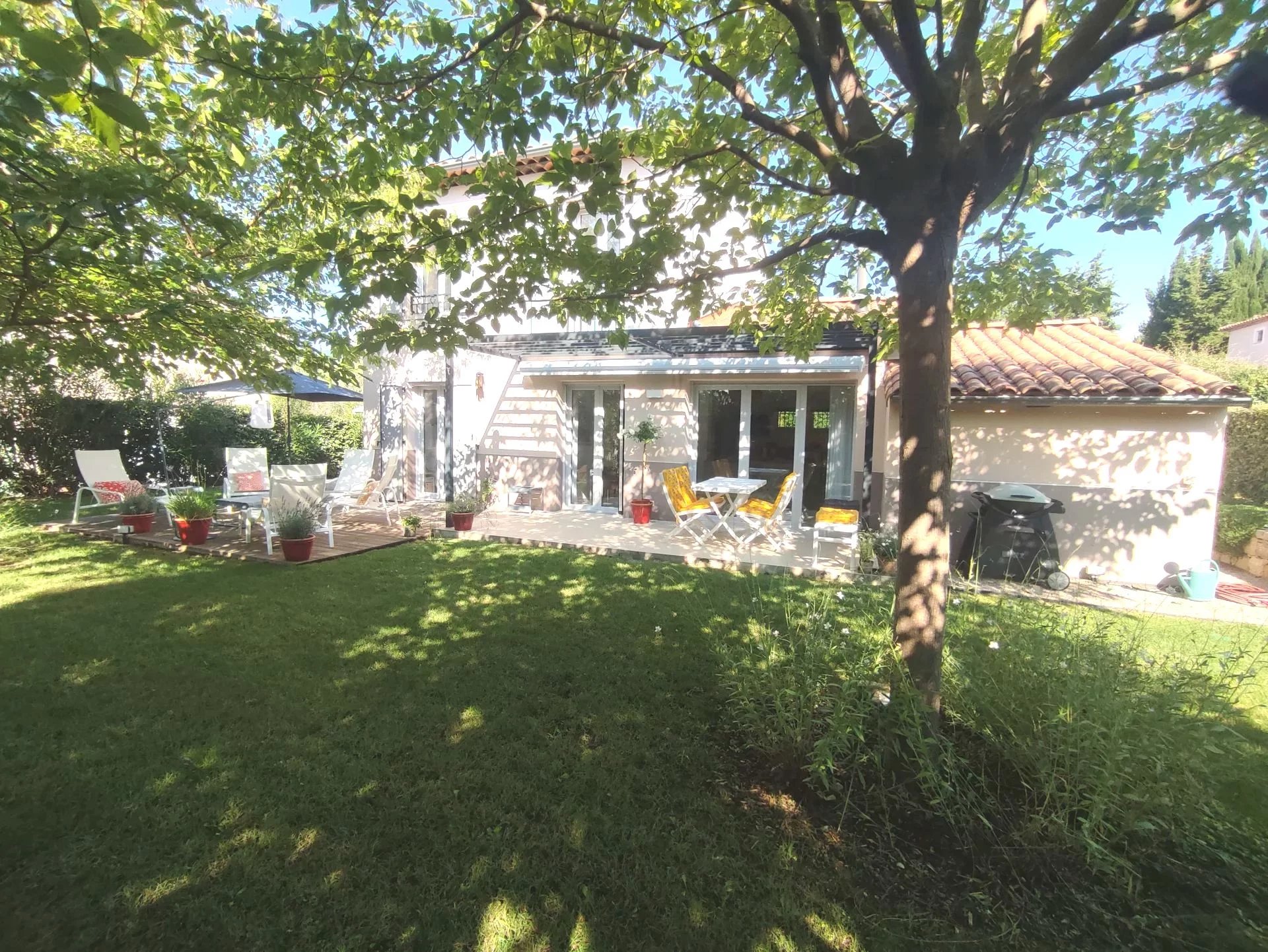 Maison 4 pièces - 83m² - OPIO