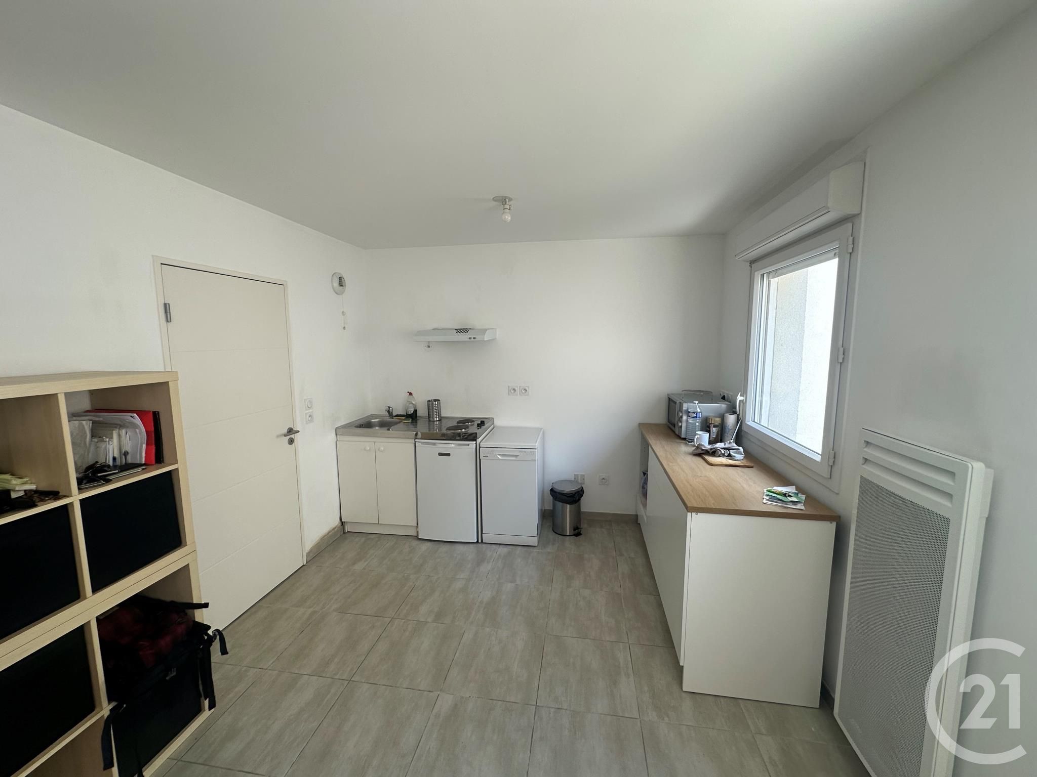 Appartement 1 pièce - 25m² - MARSEILLE  - 4ème