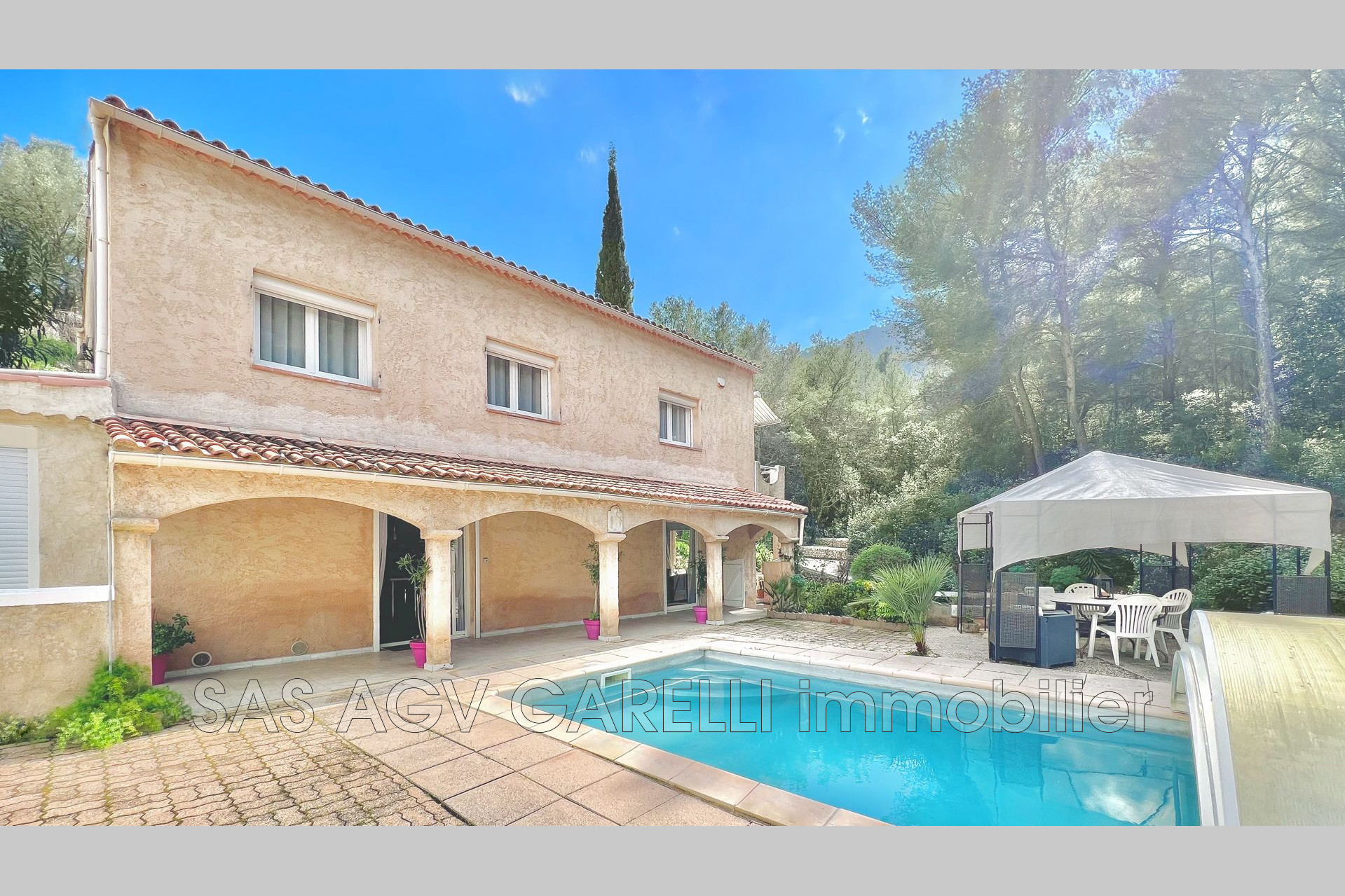 Maison 5 pièces - 132m² - LA VALETTE DU VAR