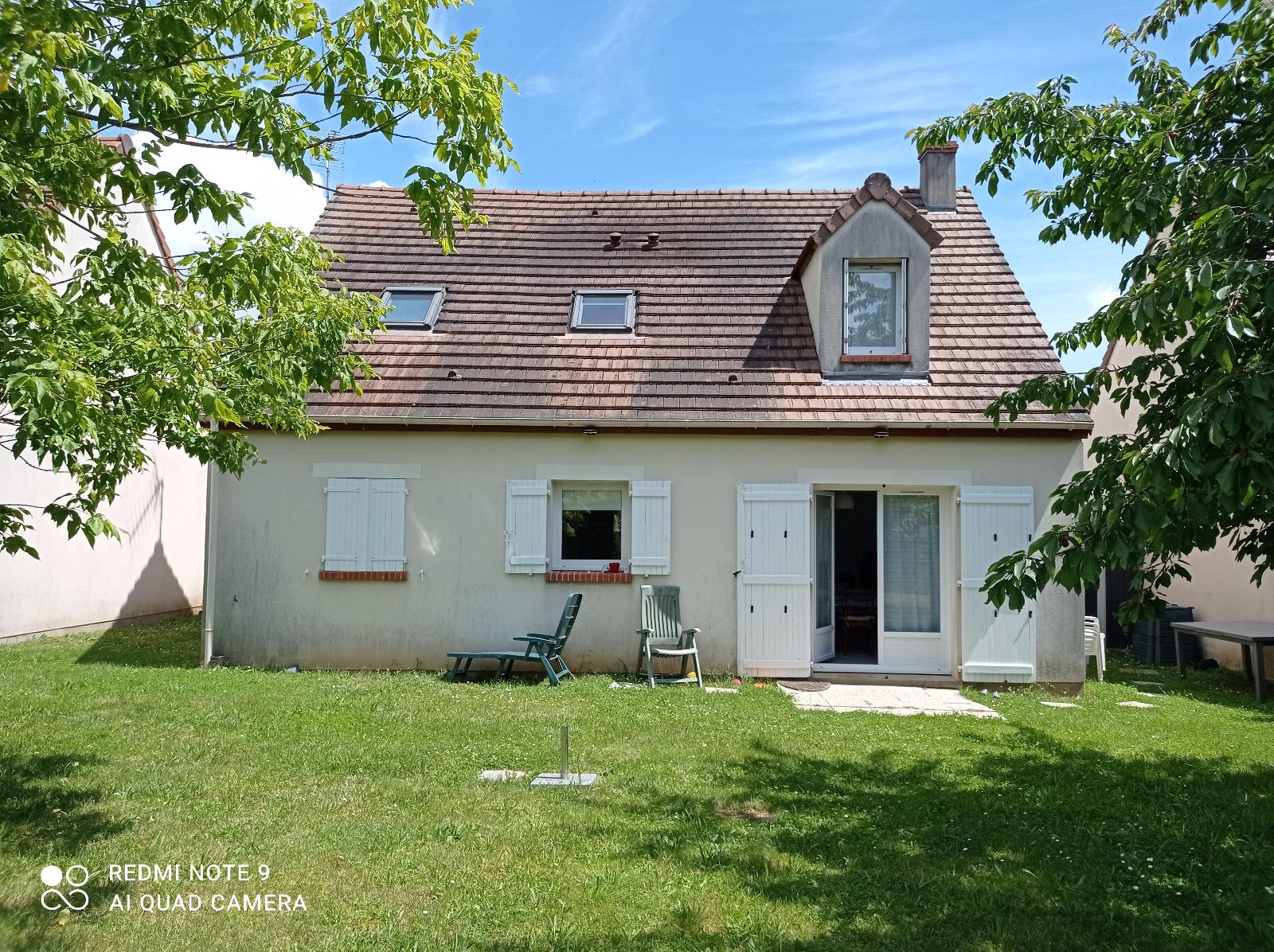 Maison 4 pièces - 98m² - LA CHAUSSEE ST VICTOR