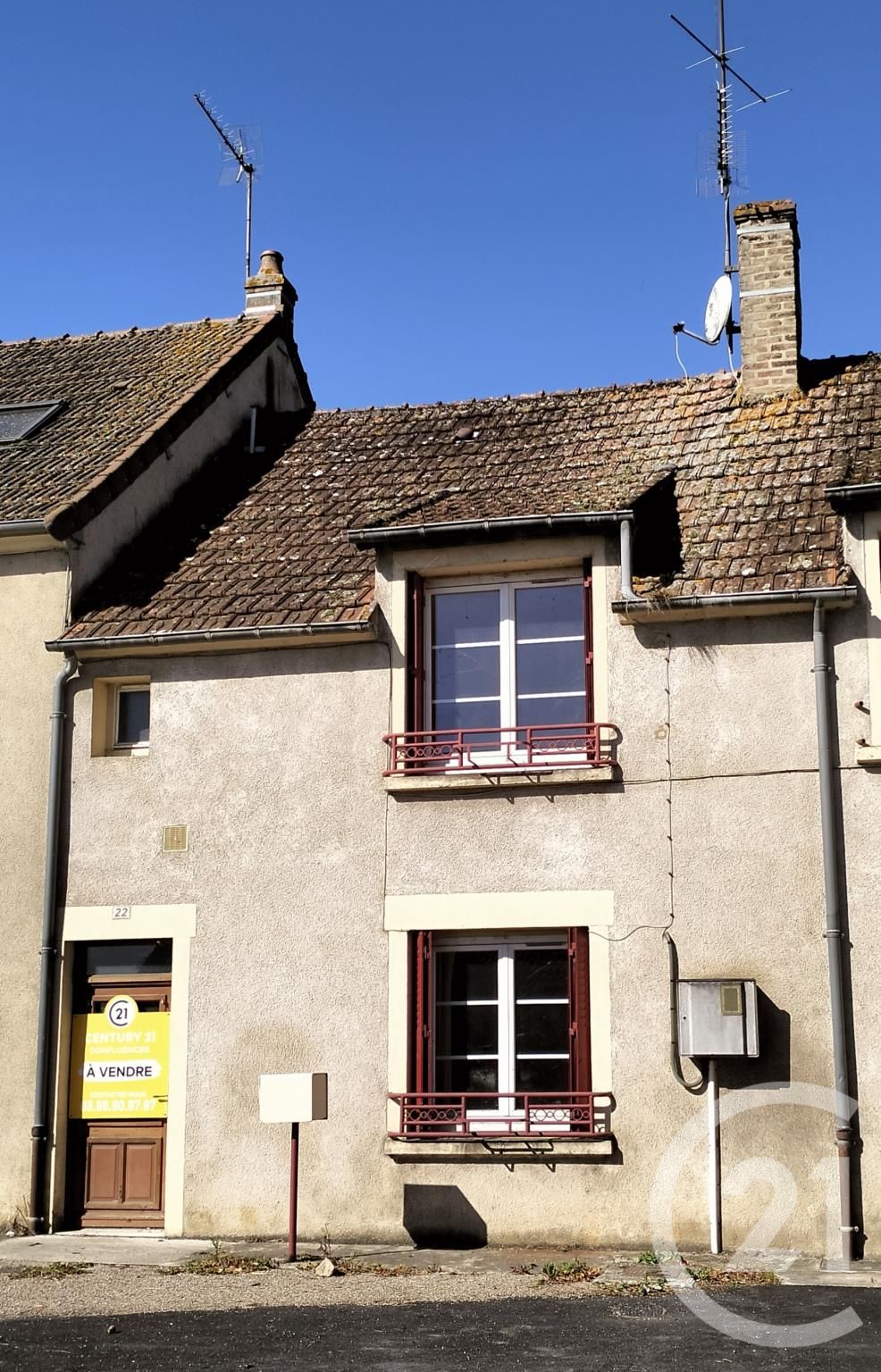 Maison 3 pièces - 61m² - ROUY