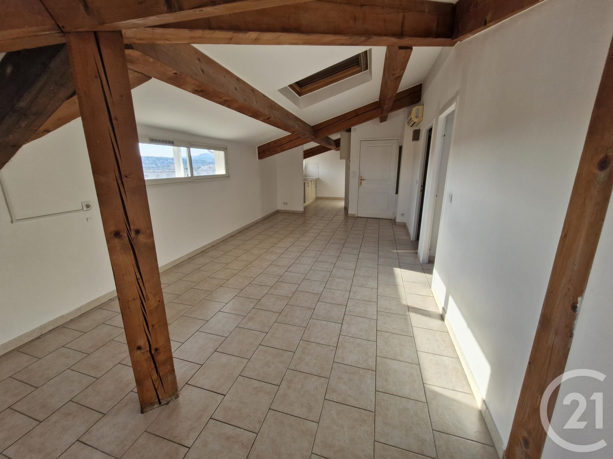 Appartement 2 pièces - 49m² - TOULON