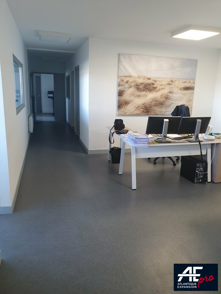 Local Professionnel  - 227m² - ST NAZAIRE