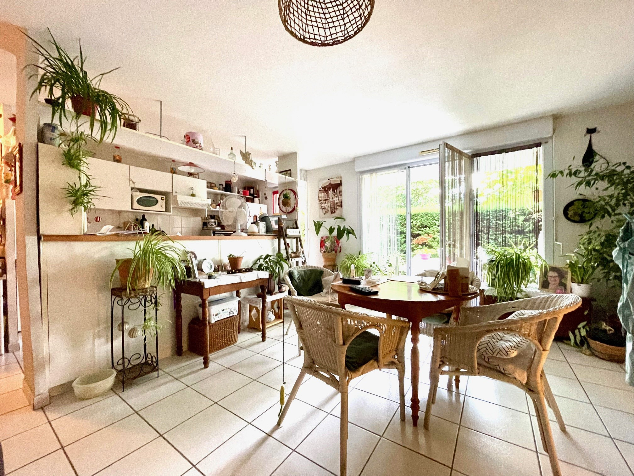 Appartement 3 pièces - 68m² - ST MACAIRE