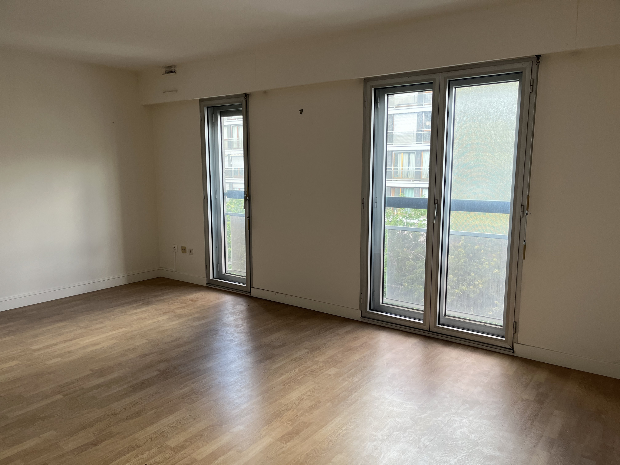 Appartement 1 pièce - 31m² - PARIS  - 15ème