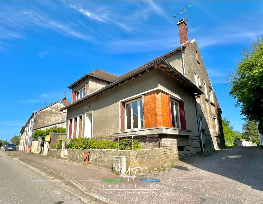 Maison 4 pièces - 104m² - MIREBEAU SUR BEZE