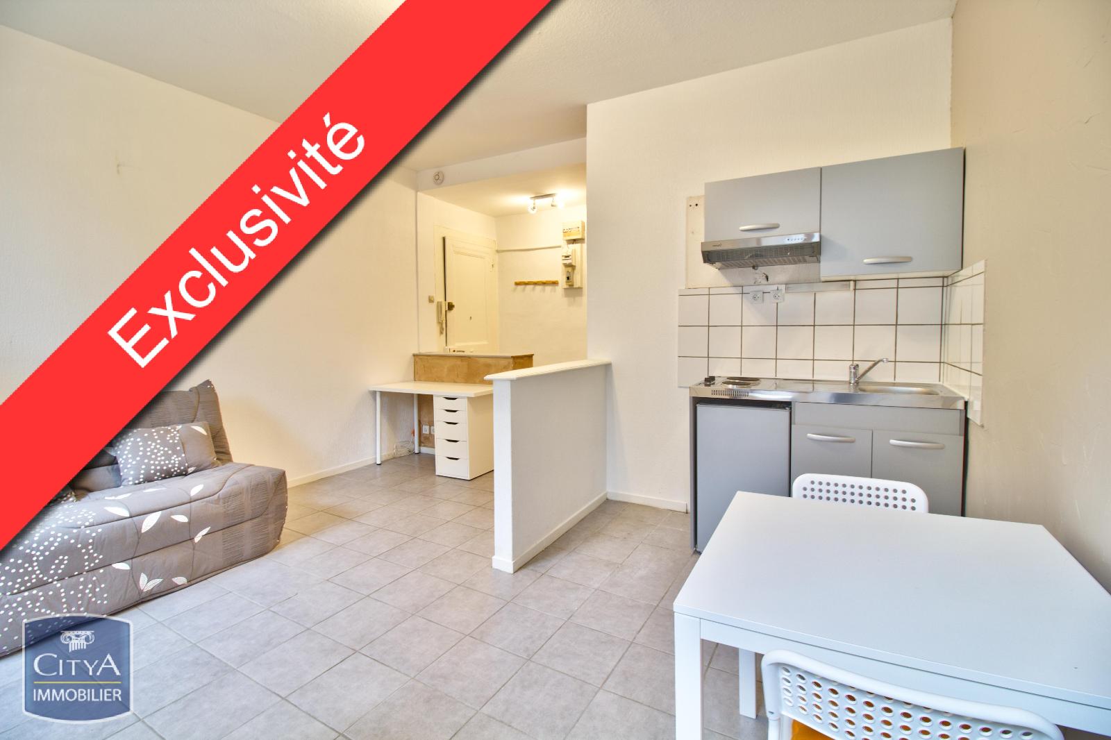 Appartement 1 pièce - 25m² - ST ETIENNE