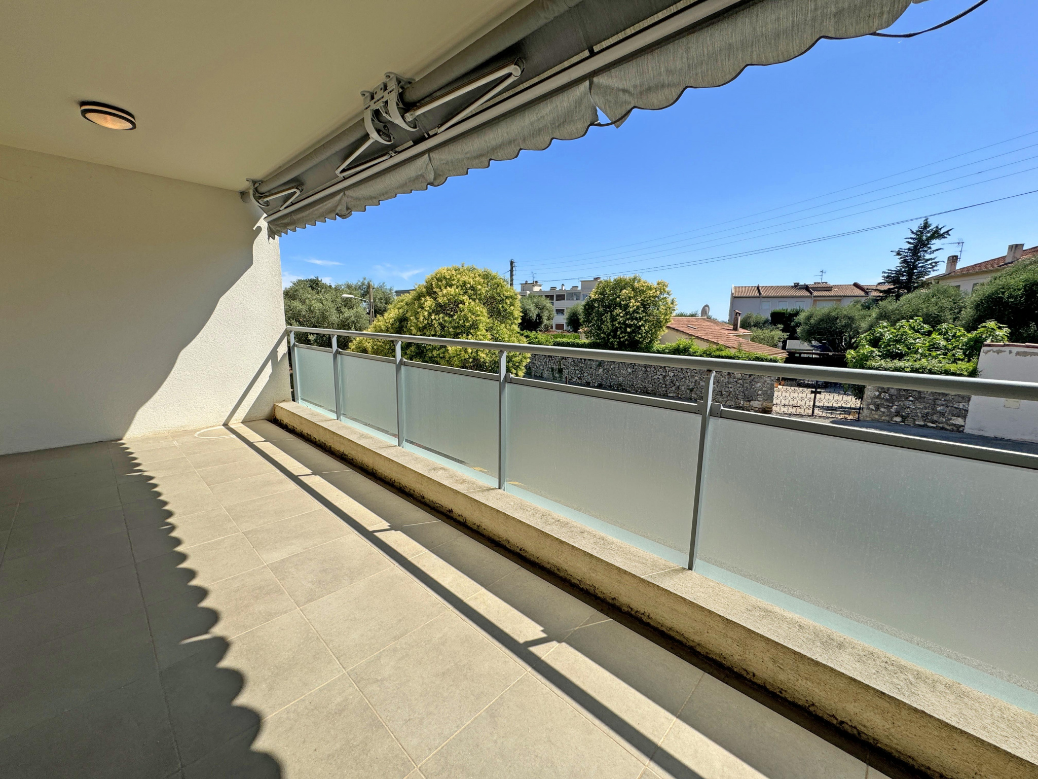 Appartement 4 pièces - 92m² - VENCE