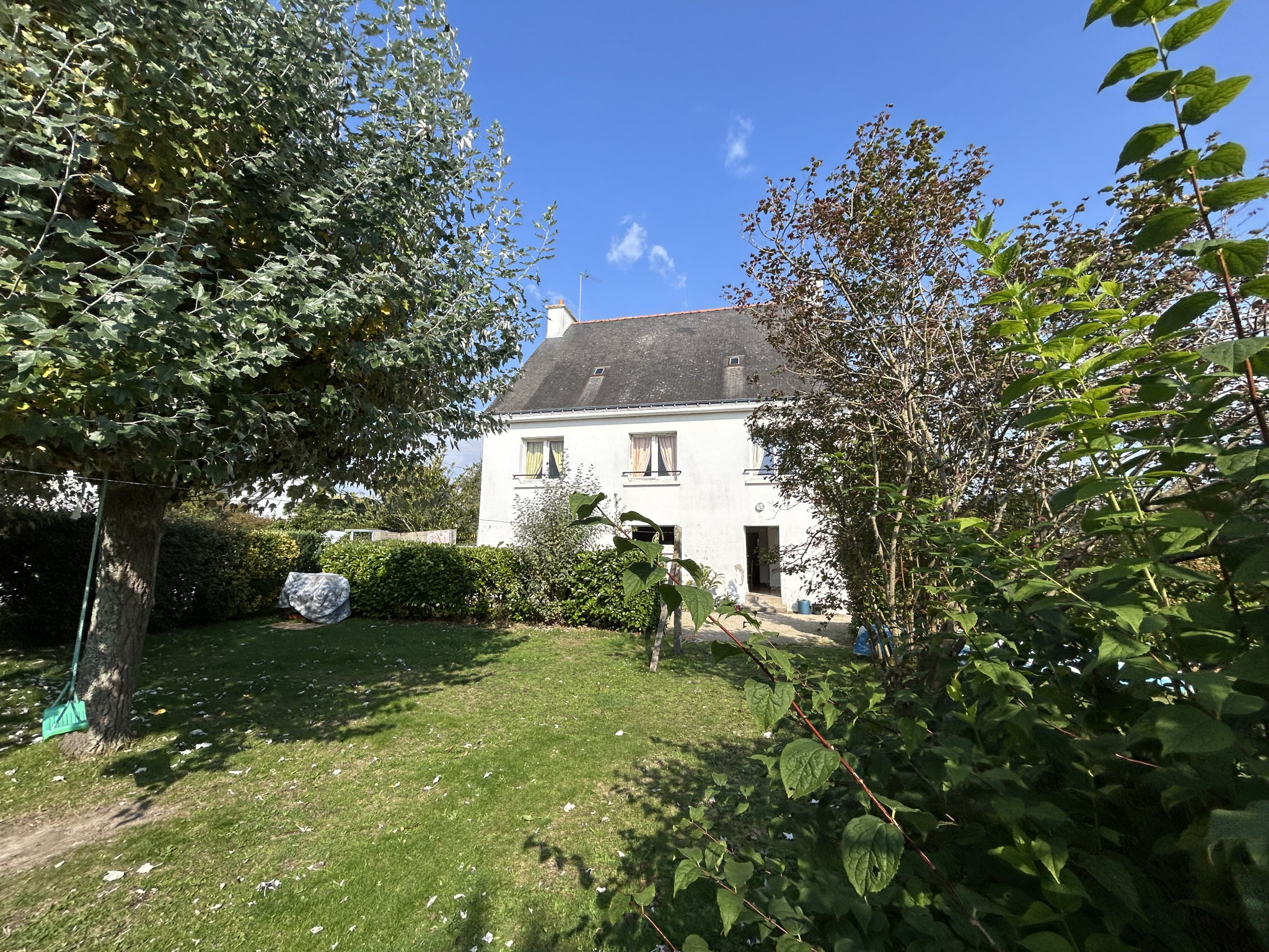 Maison 5 pièces - 135m² - ST PHILIBERT