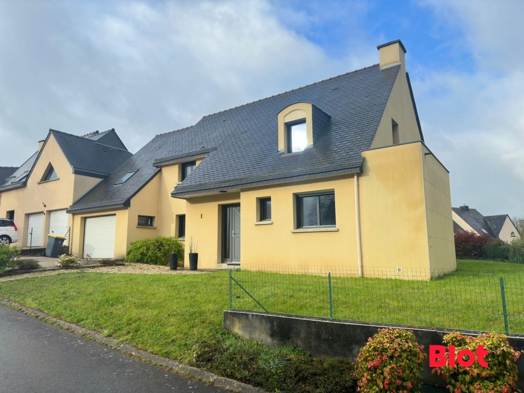 Maison 8 pièces - 180m² - BOURGBARRE