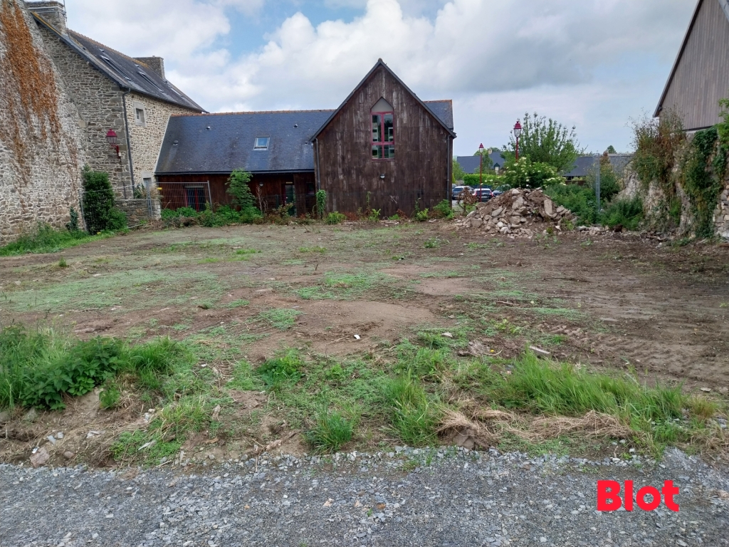 Terrain  - 267m² - ST SULIAC