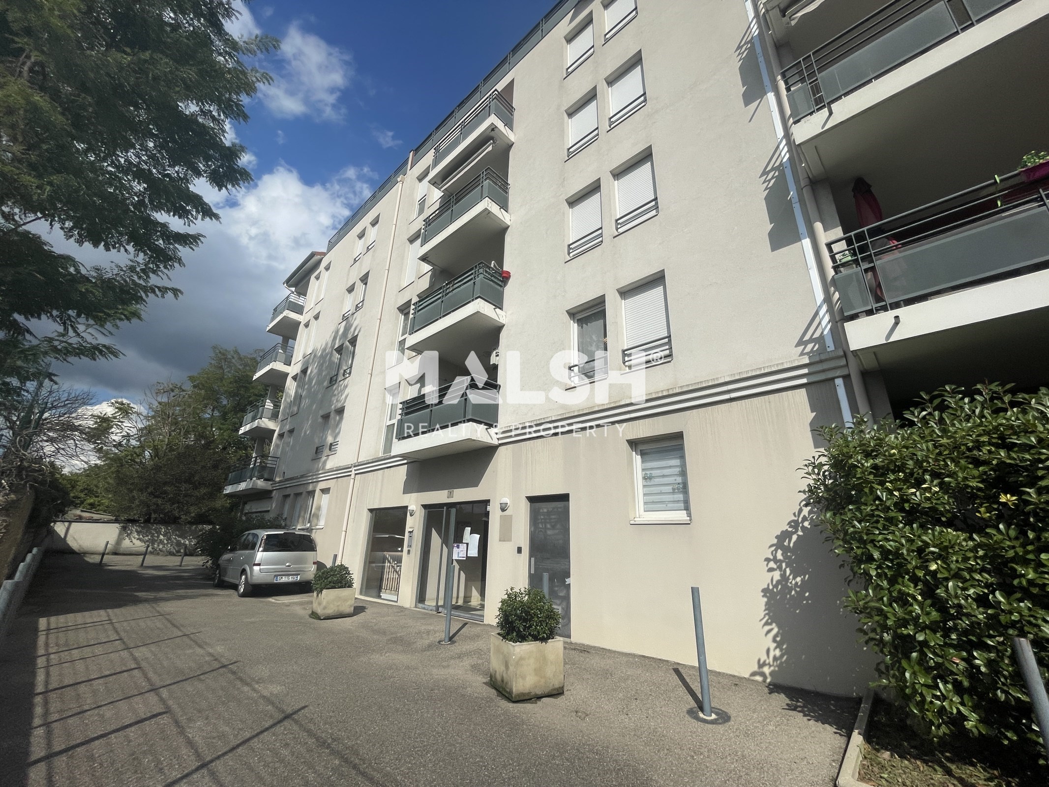 Local Professionnel  - 95m²