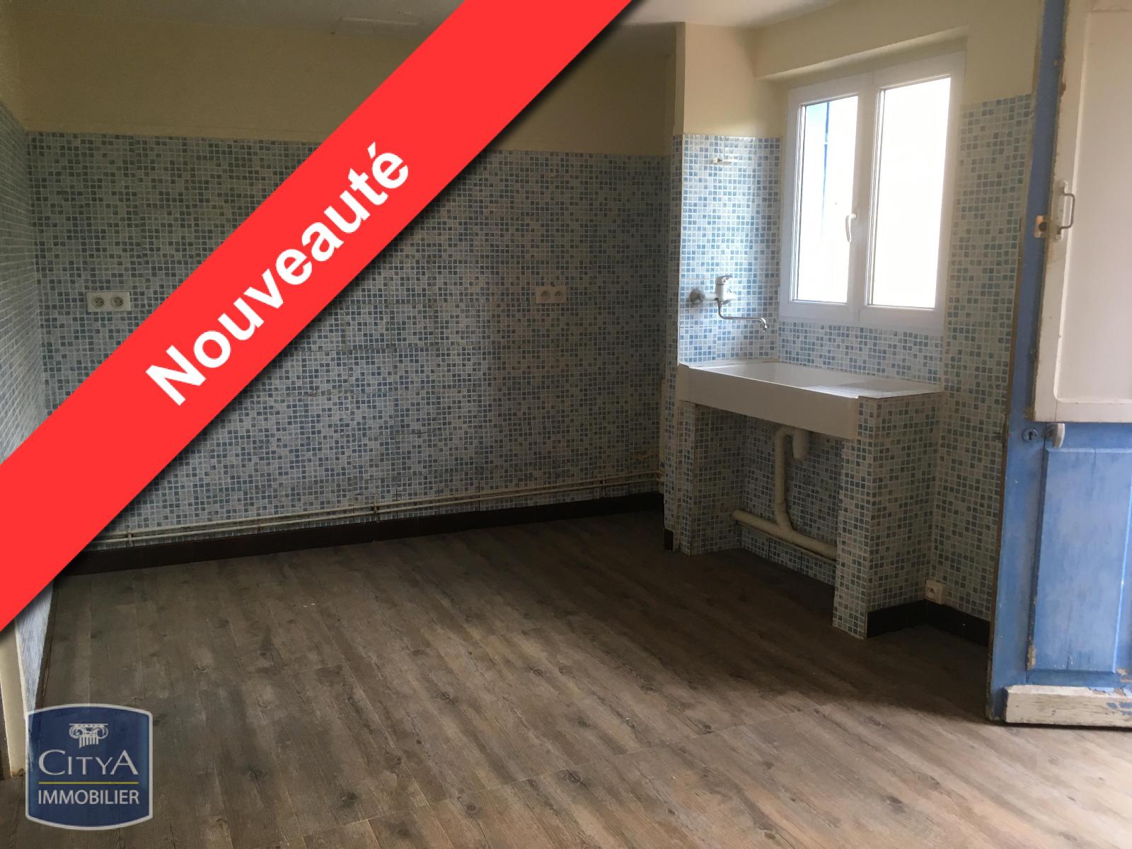 Maison 3 pièces - 68m² - COURTHIEZY