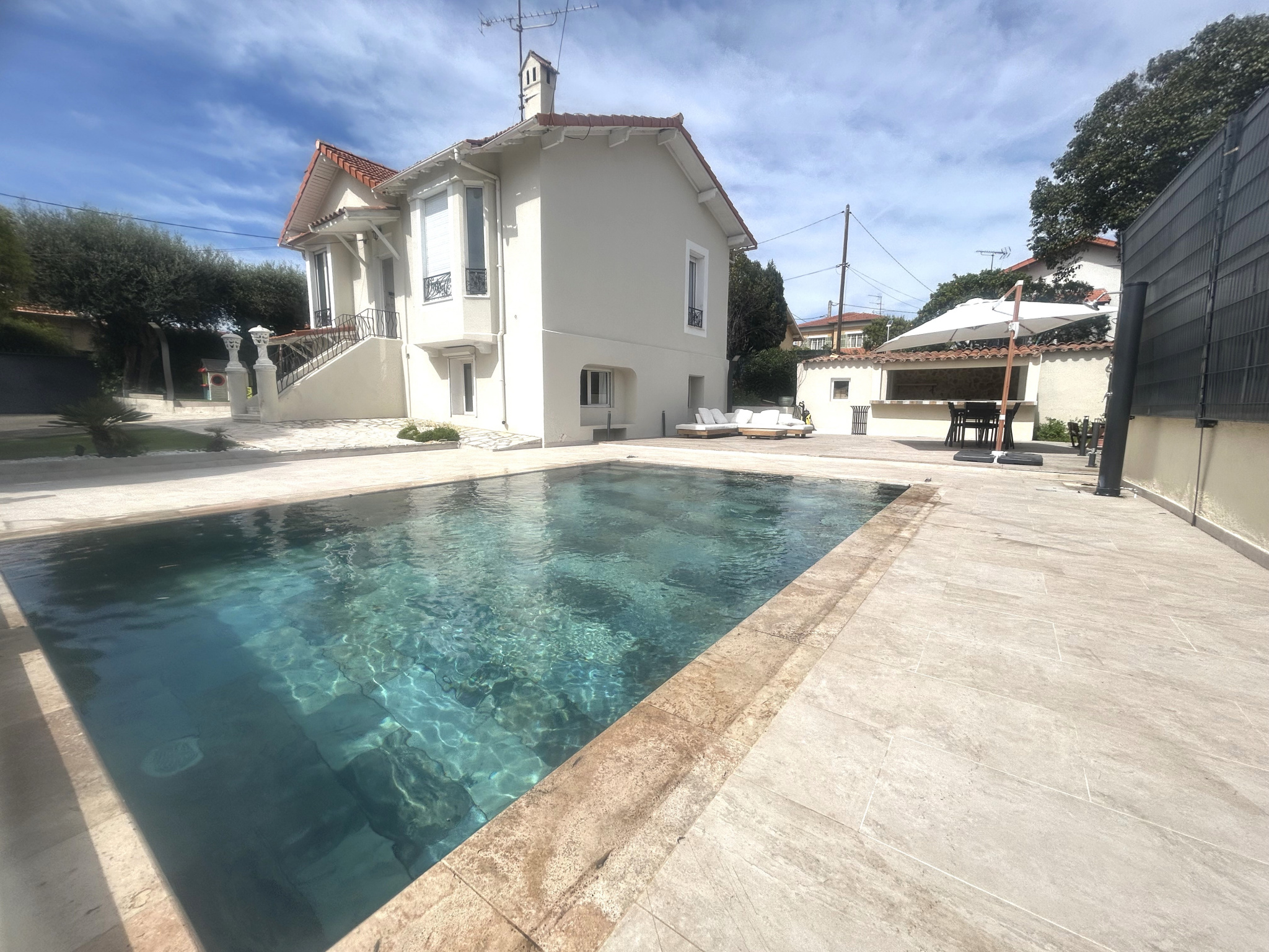 Maison 5 pièces - 117m² - CAGNES SUR MER