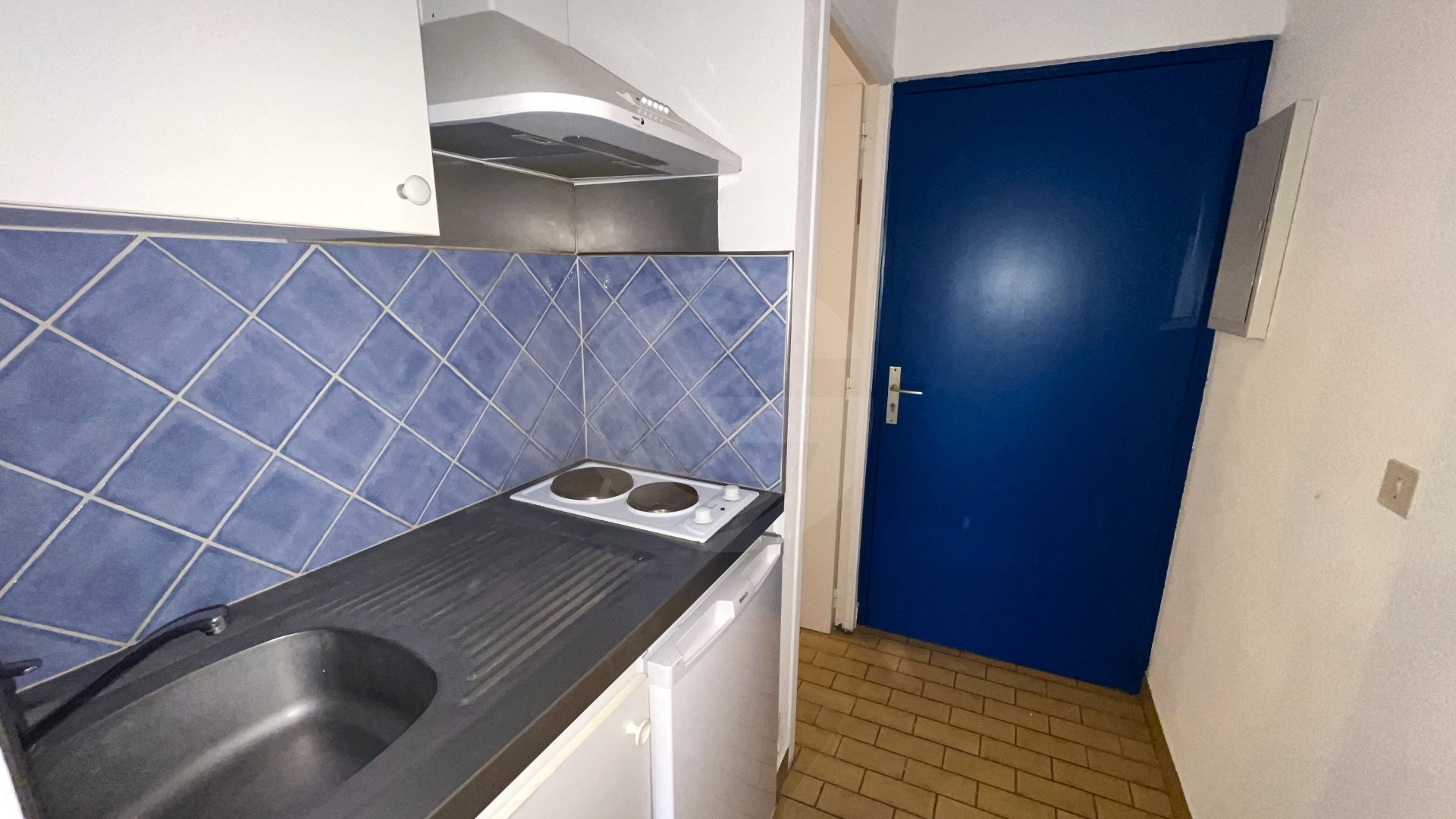 Appartement 1 pièce - 18m² - BALARUC LES BAINS