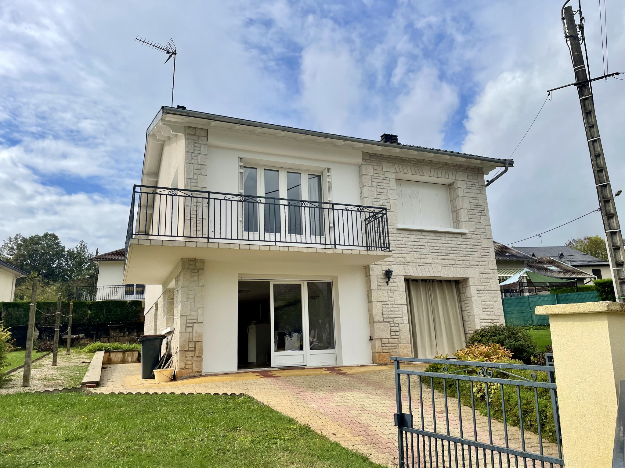 Maison 5 pièces - 118m² - OBJAT