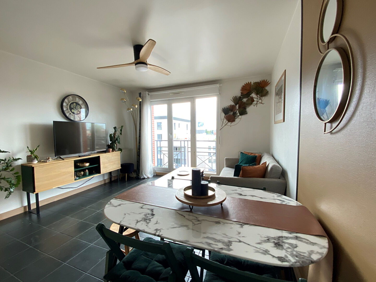 Appartement 3 pièces - 62m² - ST DENIS