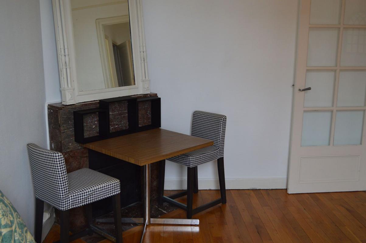 Appartement 1 pièce - Meublé  - 37m² - ST PIERRE DES CORPS