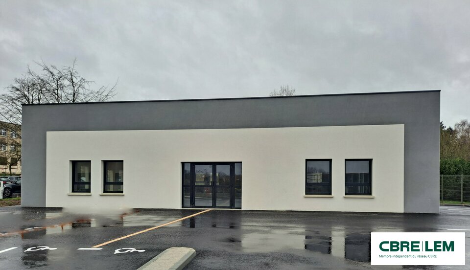 Local Professionnel  - 377m² - BAYEUX