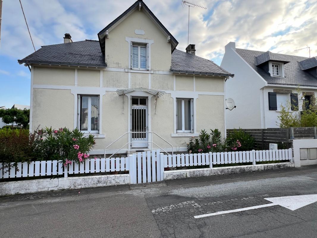 Maison 7 pièces - 110m² - LE POULIGUEN