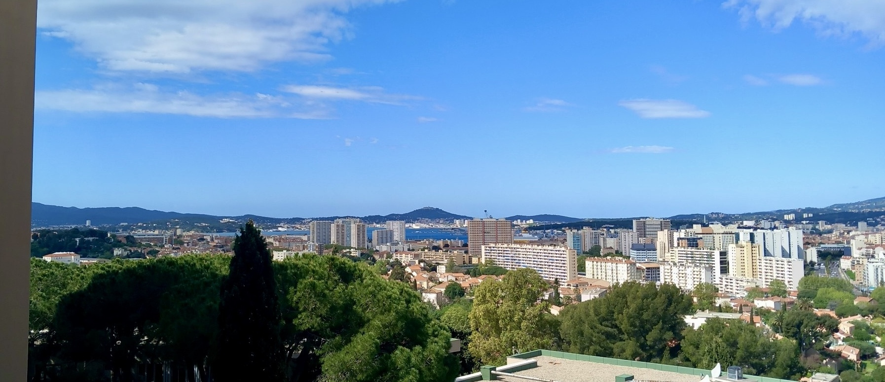 Appartement 3 pièces - 70m² - TOULON