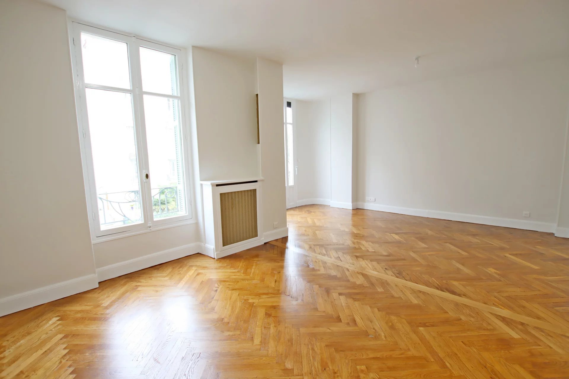 Appartement 4 pièces - 91m² - NICE