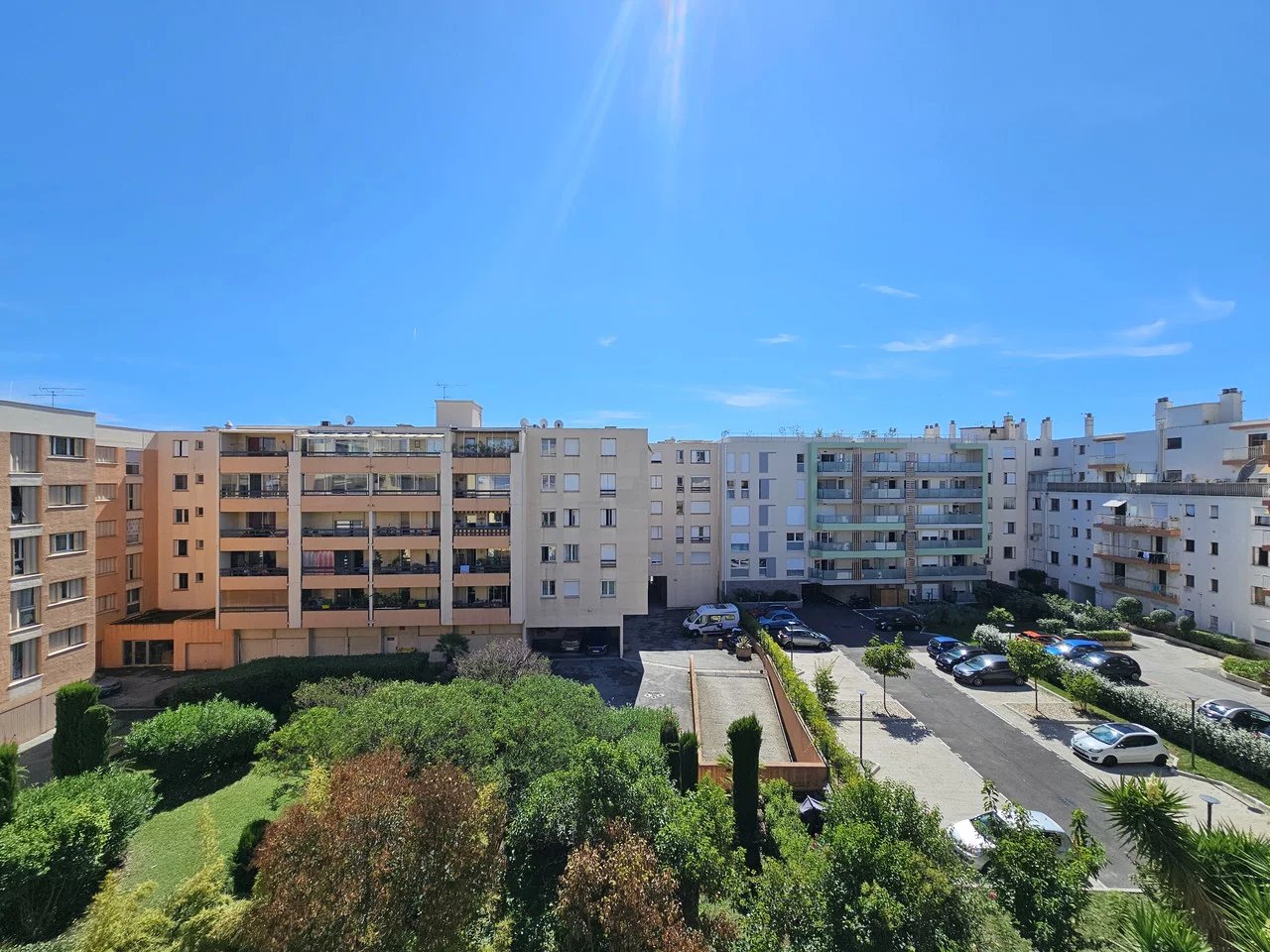 Appartement 1 pièce - 32m² - ST LAURENT DU VAR