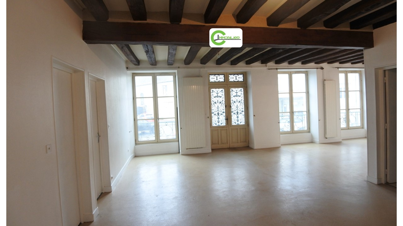 Appartement 4 pièces - 88m² - LA FERTE BERNARD