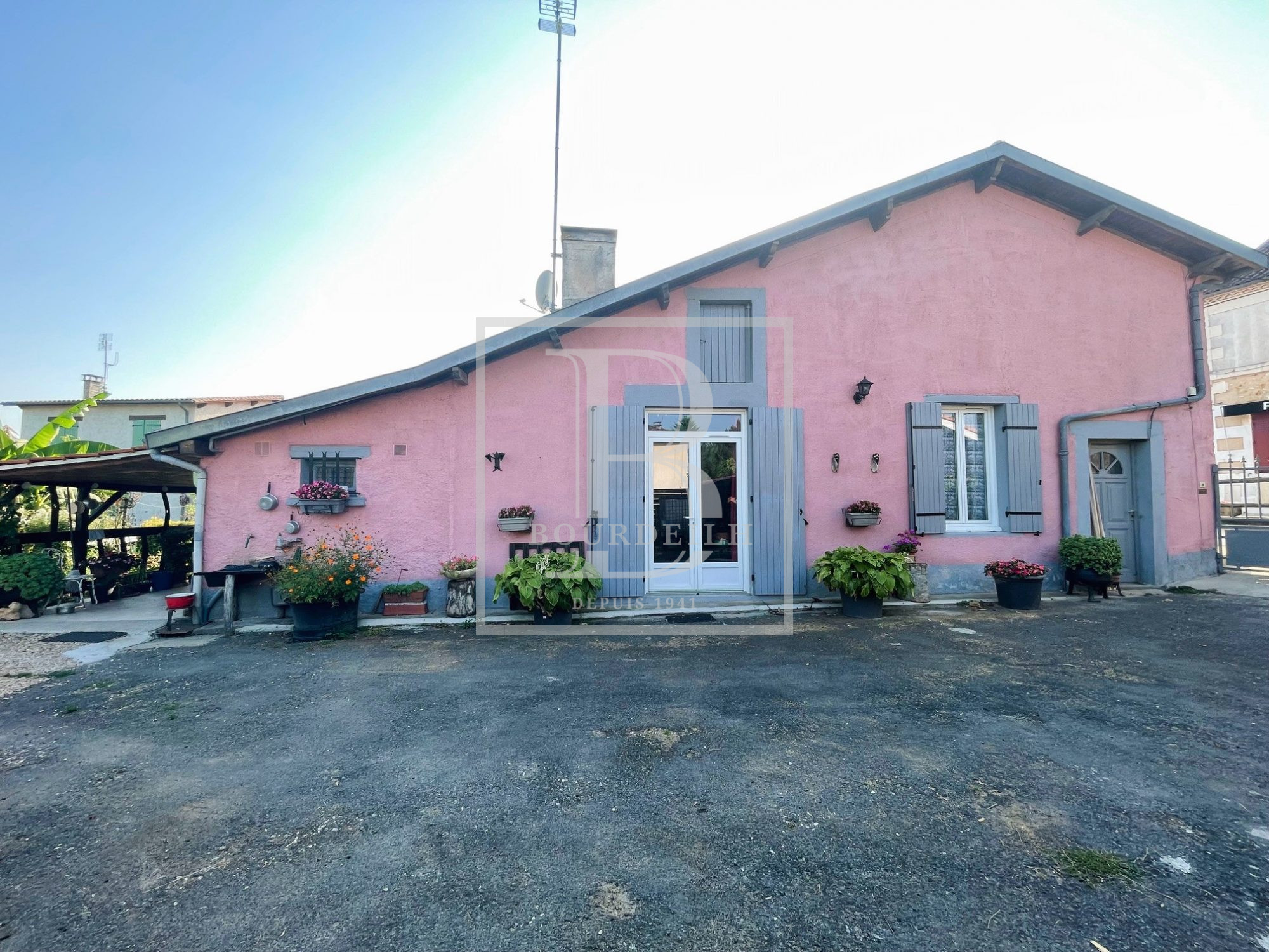 Maison 4 pièces - 78m² - NEUVIC